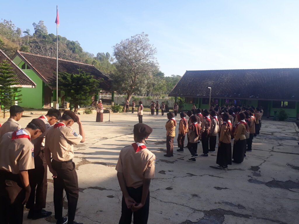 Peringatan HUT Pramuka ke 62 SMPN 2 Rongkop